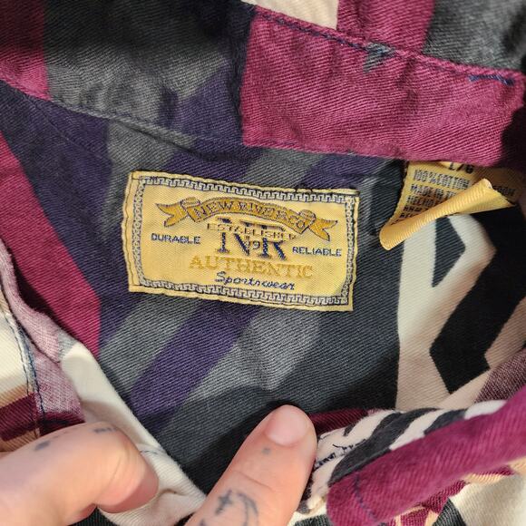 VTG Men's Aztez Flannel New River Size L Cotton Button Up Long Sleeve Southwest - Picture 3 of 8